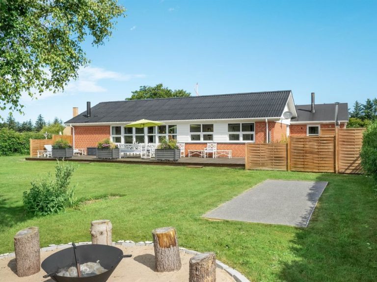 "Swipdagh" - 600m from the sea | Boeken bij Flickmyhouse