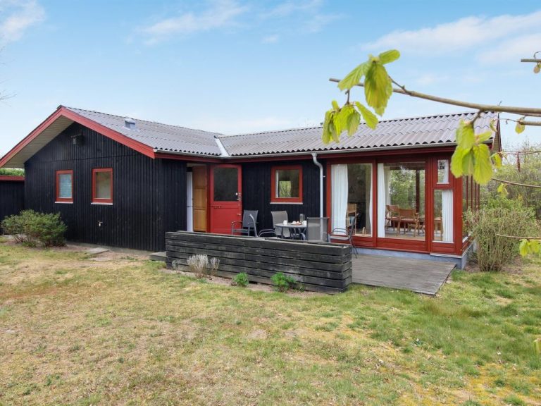 "Brimi" - 450m from the sea | Boeken bij Flickmyhouse