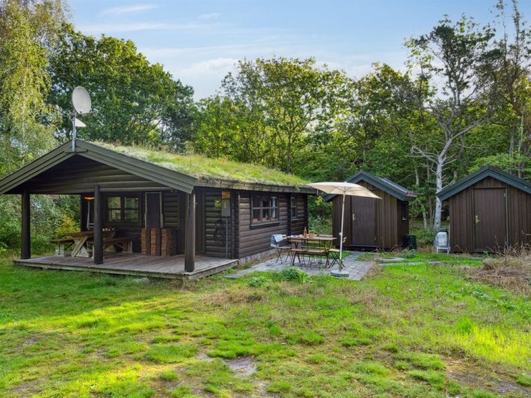 "Tumi" - 700m from the sea | Boeken bij Flickmyhouse