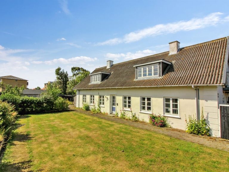 "Canan" - 1.6km from the sea | Boeken bij Flickmyhouse