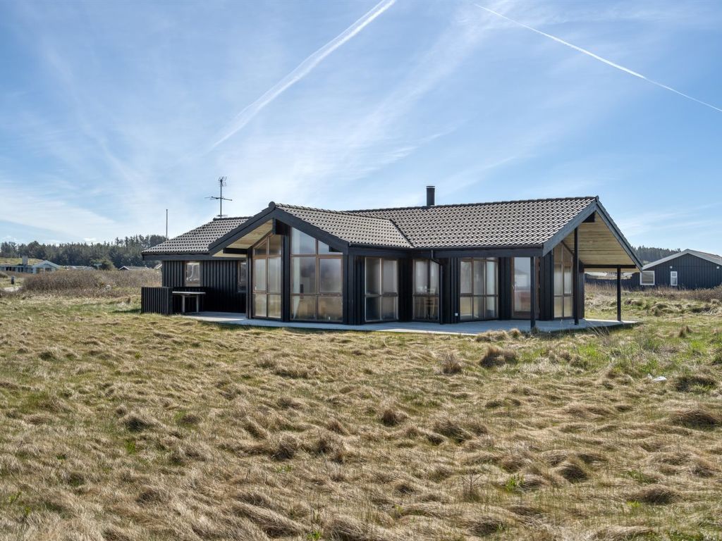 "Tjarko" - 150m from the sea | Boeken bij Flickmyhouse