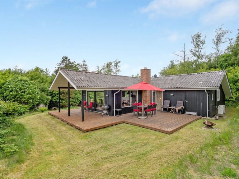 "Melissa" - 300m to the inlet | Boeken bij Flickmyhouse