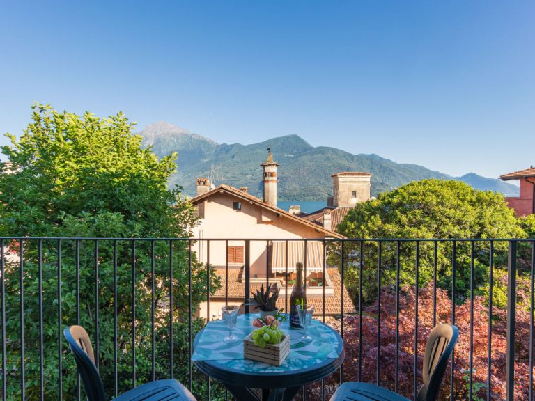 Bot | Boeken bij Flickmyhouse