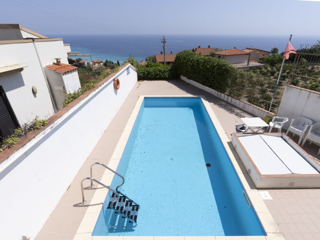 Beautiful View | Boeken bij Flickmyhouse