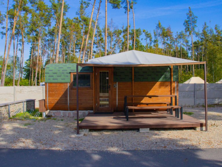 Kemp Stříbrný rybník | Boeken bij Flickmyhouse