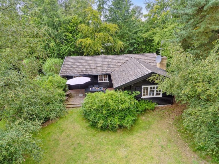 "Neela" - 300m from the sea | Boeken bij Flickmyhouse