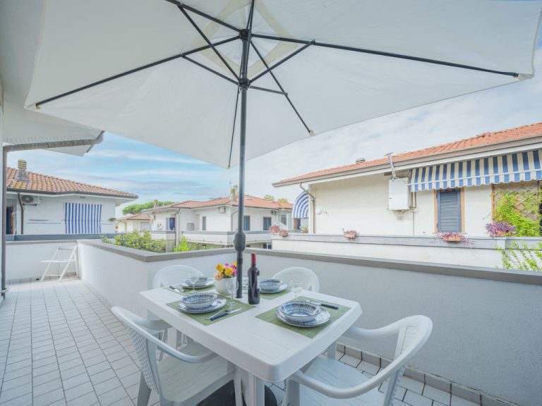 Appartamento Athena | Boeken bij Flickmyhouse