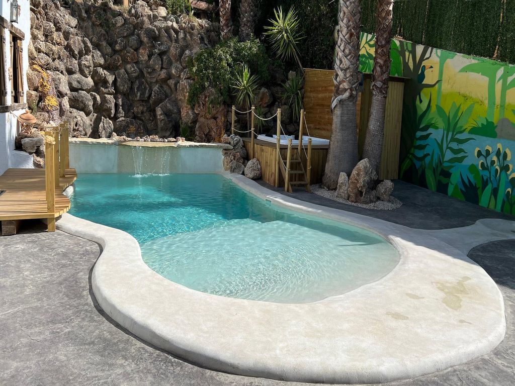 La Cascada | Boeken bij Flickmyhouse