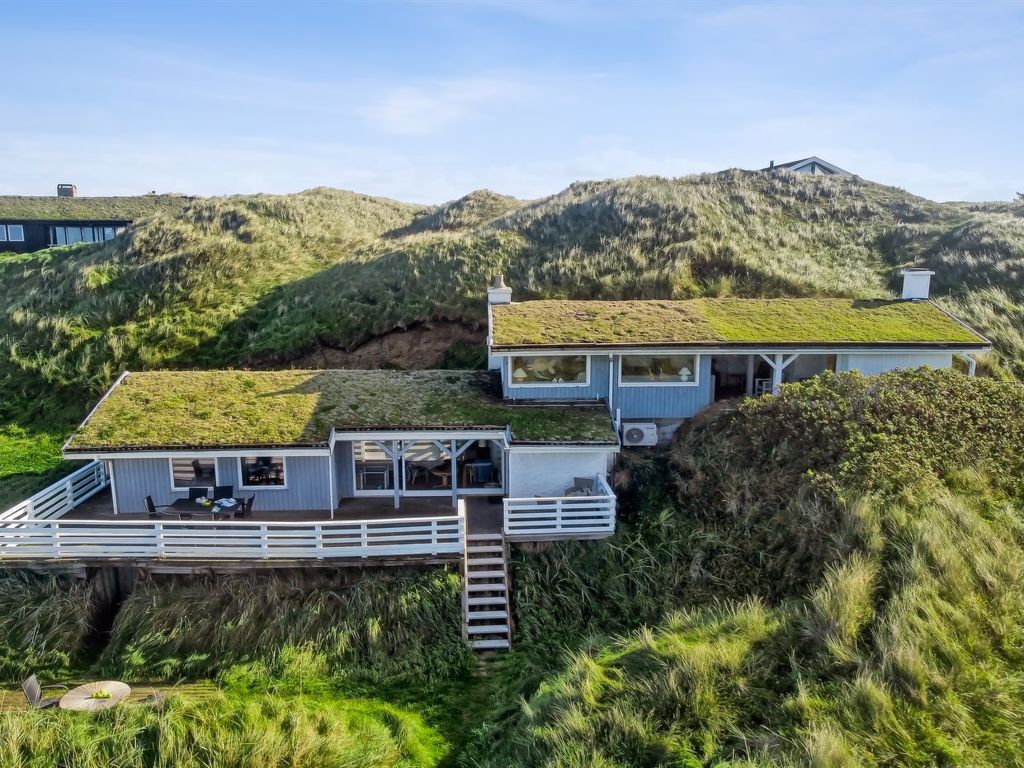 "Trude" - 250m from the sea | Boeken bij Flickmyhouse