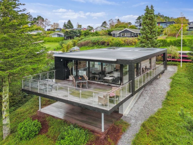 "Iarund" - 600m from the sea | Boeken bij Flickmyhouse