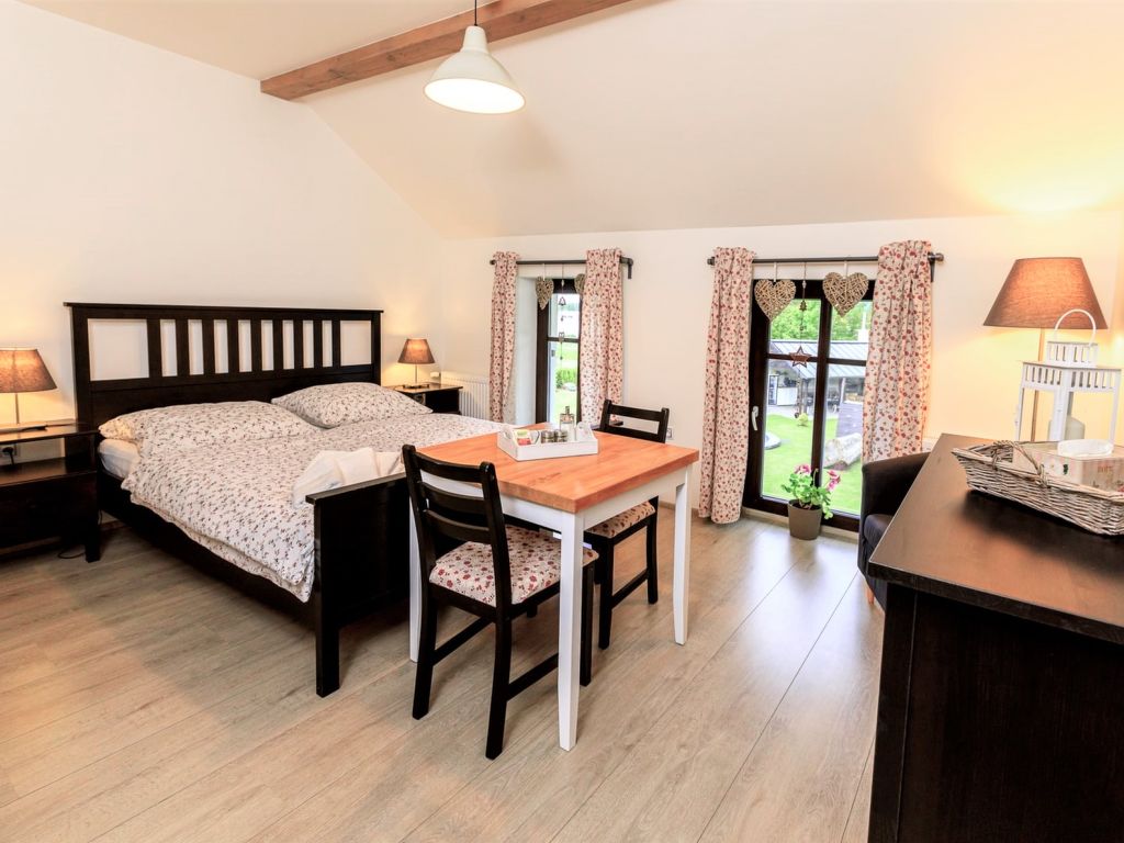 Arnoltice 9 | Boeken bij Flickmyhouse