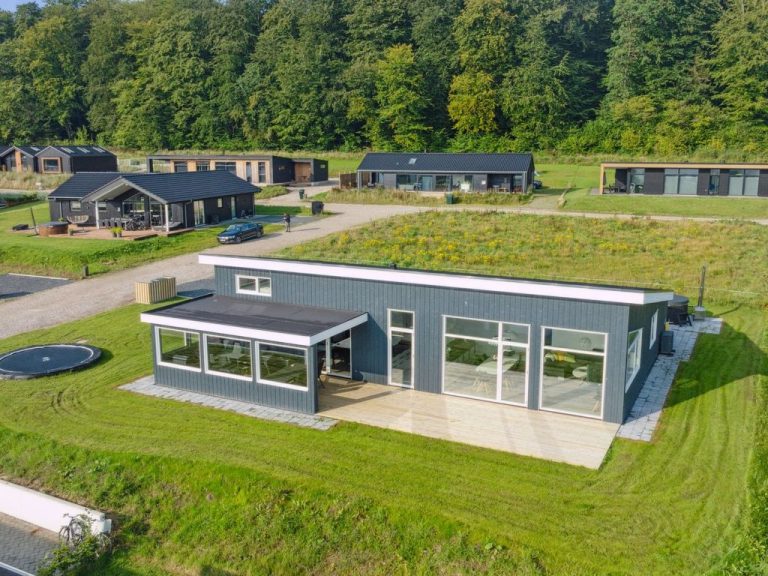 "Alka" - 500m from the sea | Boeken bij Flickmyhouse