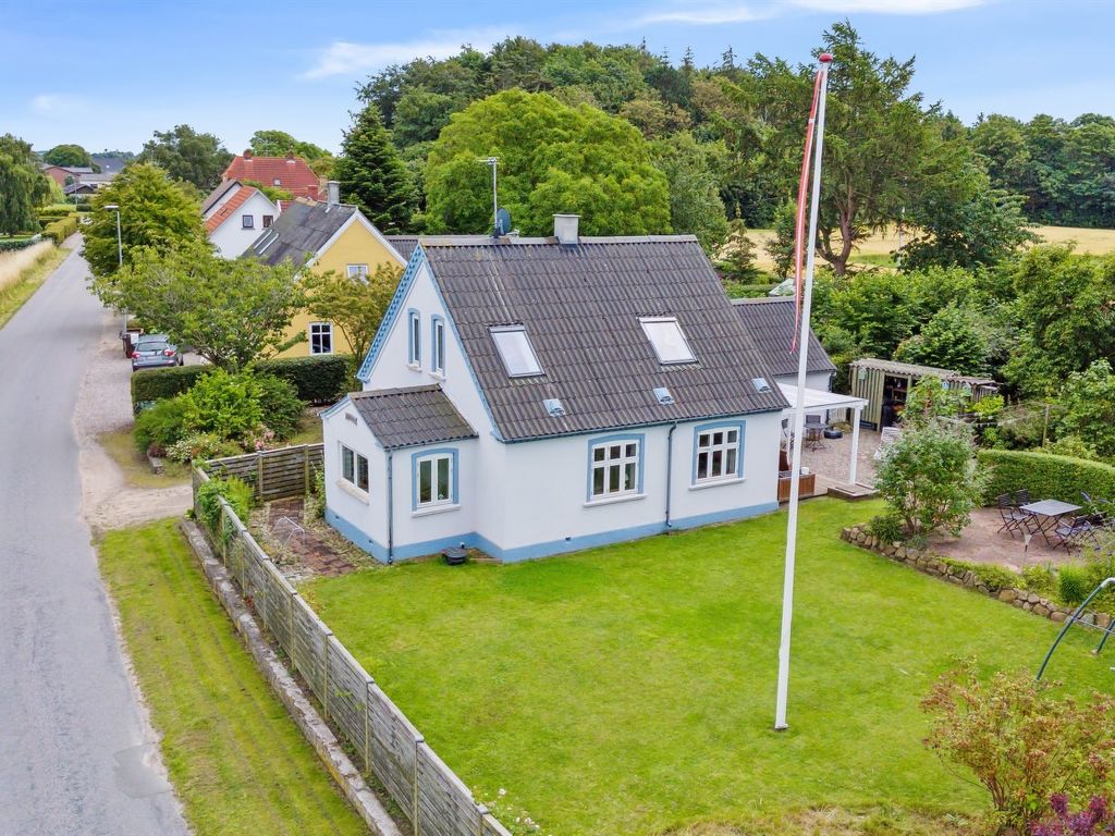 "Keyla" - 2.3km from the sea | Boeken bij Flickmyhouse