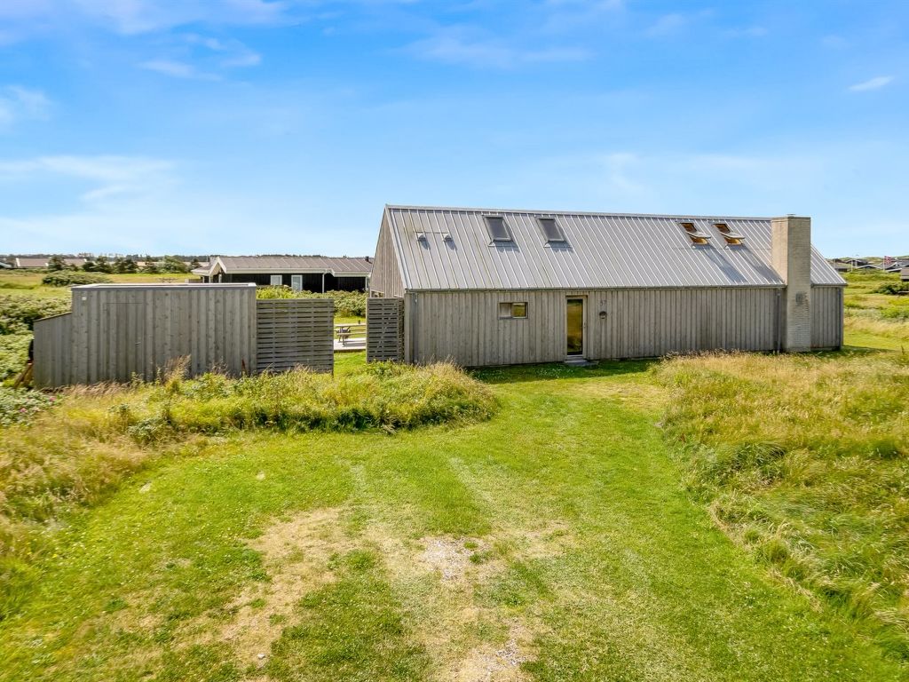 "Onni" - 250m from the sea | Boeken bij Flickmyhouse