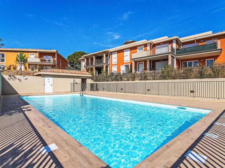 Eden Golfe | Boeken bij Flickmyhouse