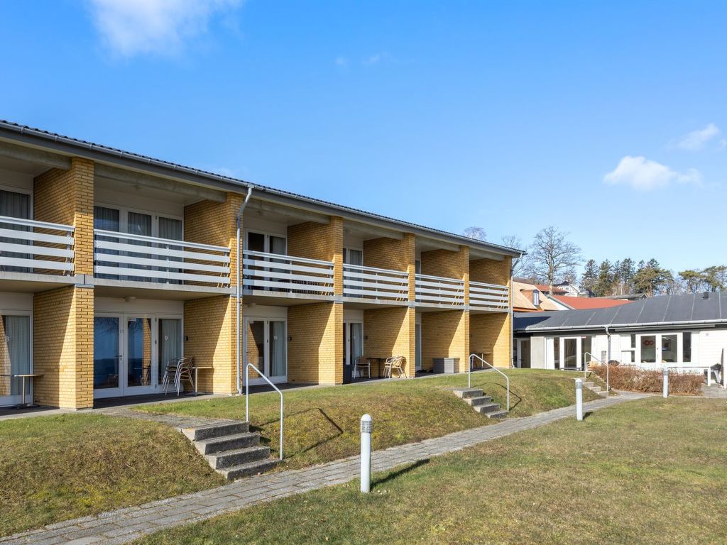 "Liselotta" - 100m from the sea | Boeken bij Flickmyhouse