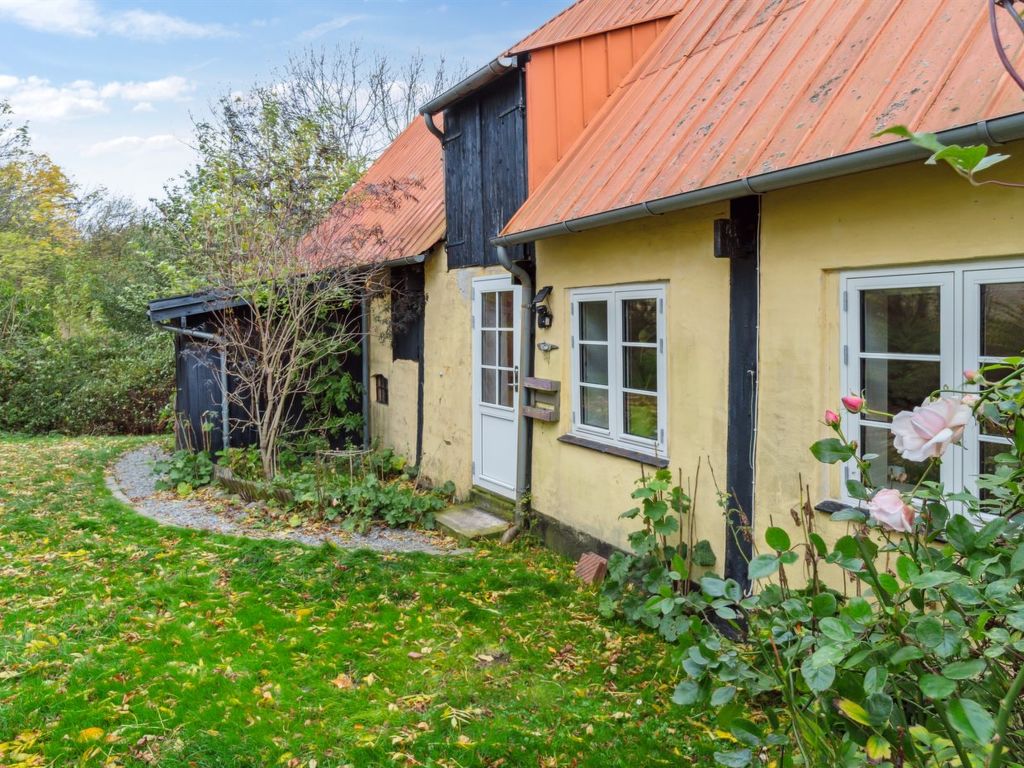 "Ejna" - 400m from the sea | Boeken bij Flickmyhouse