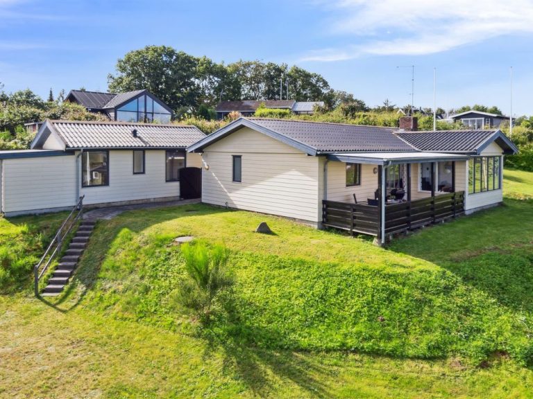 "Eliana" - 300m from the sea | Boeken bij Flickmyhouse