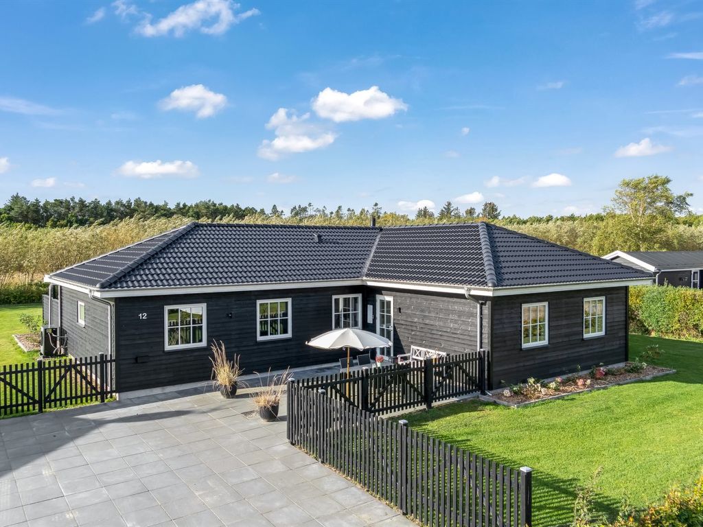 "Thala" - 500m from the sea | Boeken bij Flickmyhouse