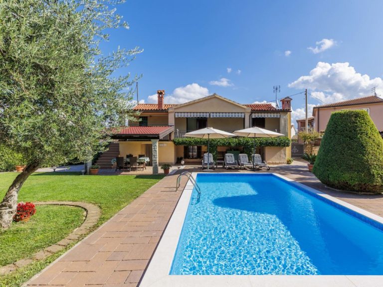 Villa Maria | Boeken bij Flickmyhouse