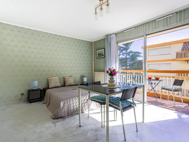 Les Arènes de Cimiez | Boeken bij Flickmyhouse