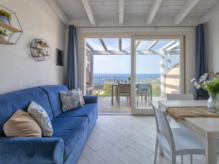 Attico Vista Isola | Boeken bij Flickmyhouse