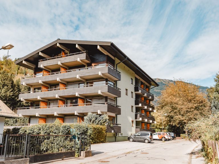 Haus Achenstrasse | Boeken bij Flickmyhouse