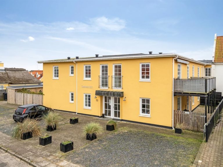 "Maelle" - 150m from the sea | Boeken bij Flickmyhouse