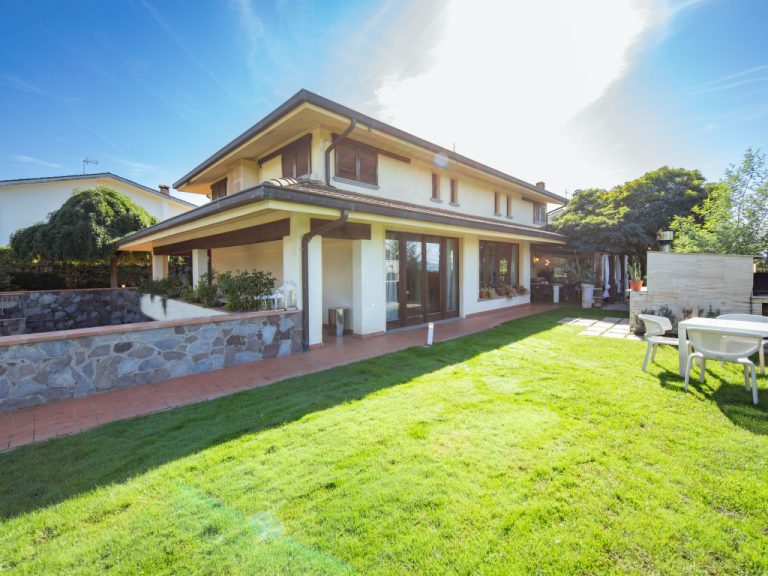 Villa Il Guscio | Boeken bij Flickmyhouse