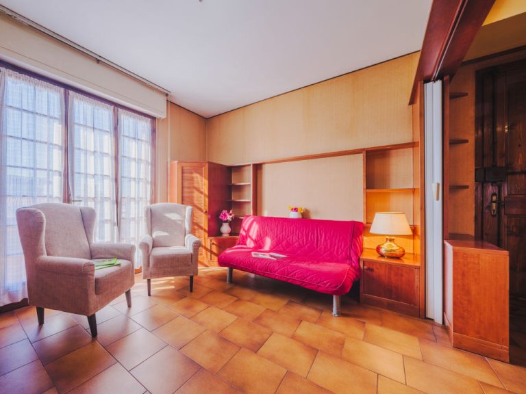 Menesini | Boeken bij Flickmyhouse