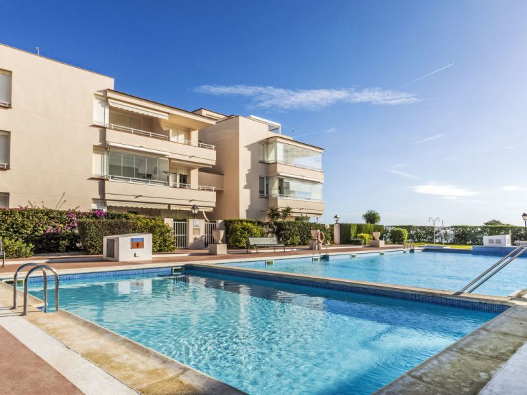 Cala Montero | Boeken bij Flickmyhouse