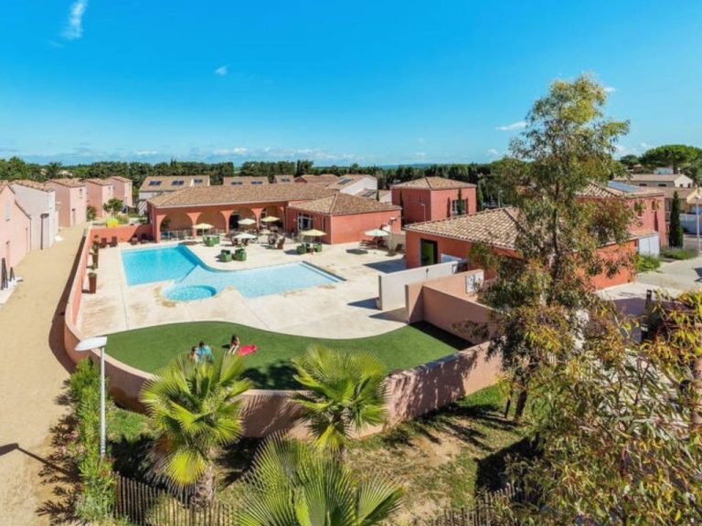 Le Domaine de Bacchus | Boeken bij Flickmyhouse