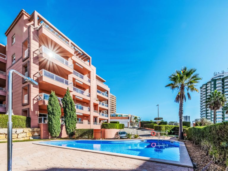 Lux Rocha | Boeken bij Flickmyhouse