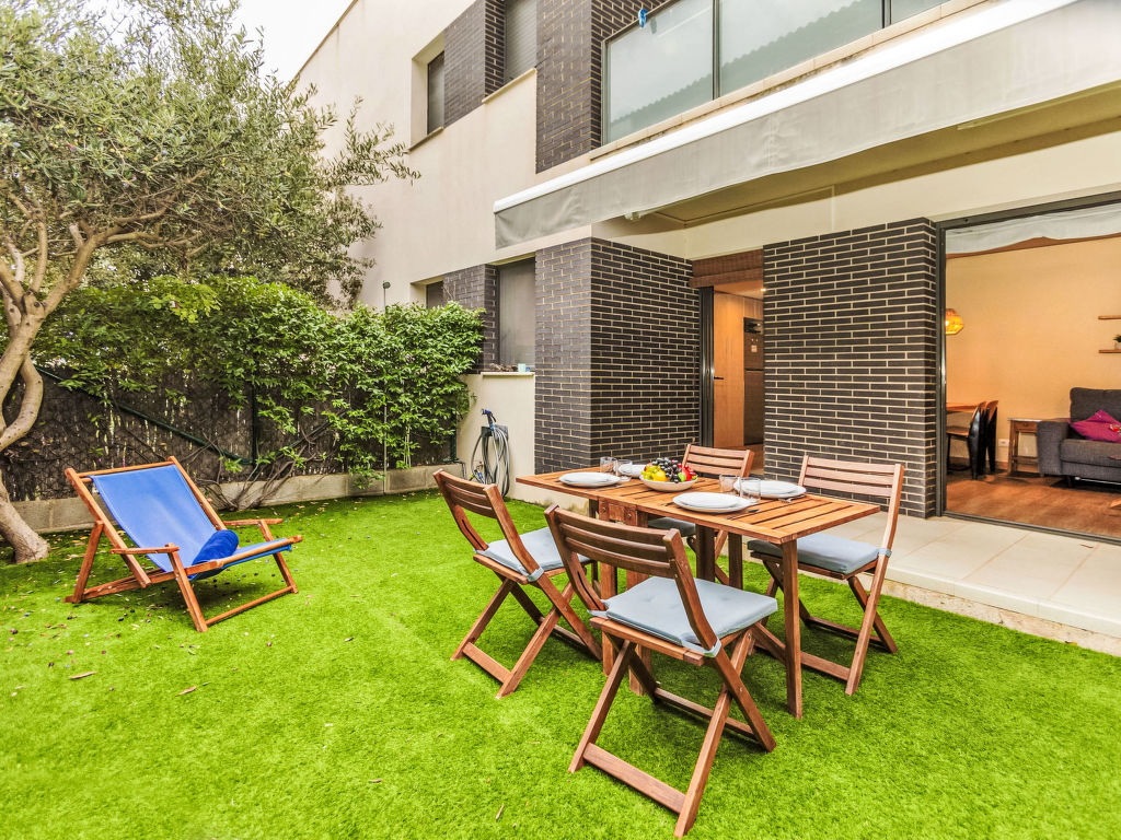 Les Aigües | Boeken bij Flickmyhouse