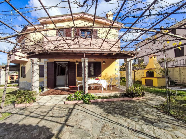 Remo | Boeken bij Flickmyhouse