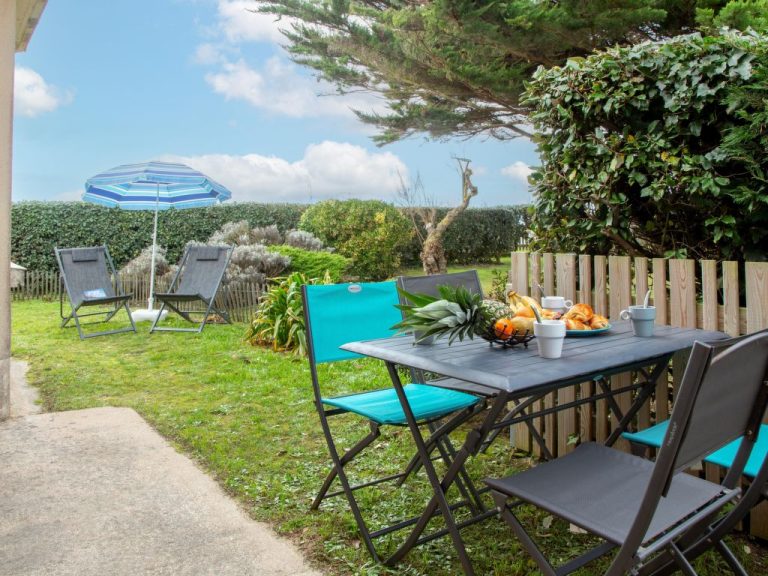 Le Plan d'Eau | Boeken bij Flickmyhouse