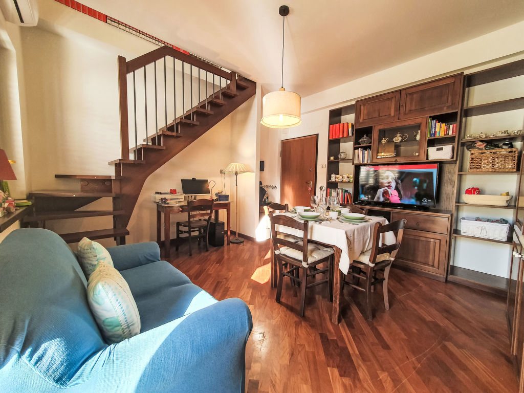 Rosie Holiday | Boeken bij Flickmyhouse