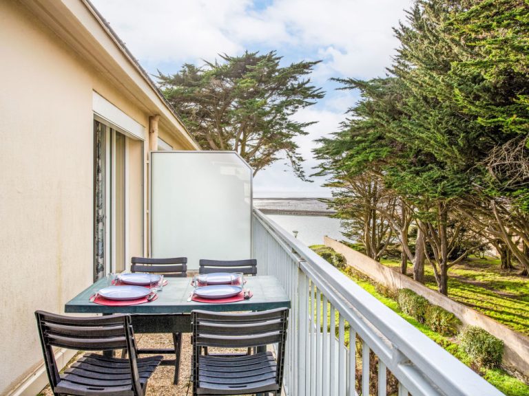 Les Tilleuls | Boeken bij Flickmyhouse