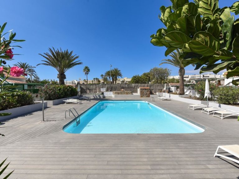 Casa Amarilla Begoña | Boeken bij Flickmyhouse