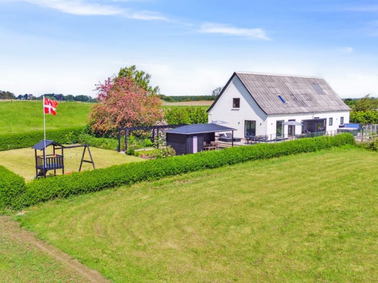 "Imilie" - 450m from the sea | Boeken bij Flickmyhouse