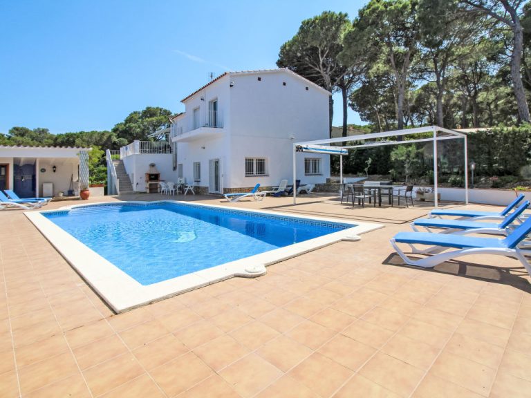 Puig Vermell | Boeken bij Flickmyhouse