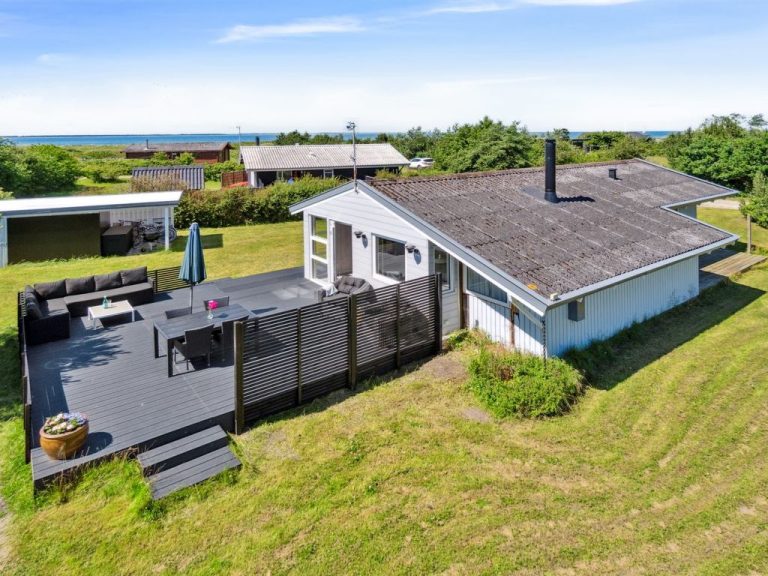 "Janick" - 150m from the sea | Boeken bij Flickmyhouse