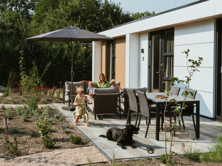 Villa Bloomingdale Luxe | Boeken bij Flickmyhouse