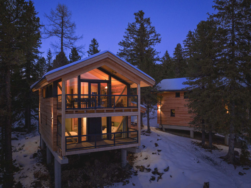 Superior #14 mit Sauna & Hot Tub | Boeken bij Flickmyhouse