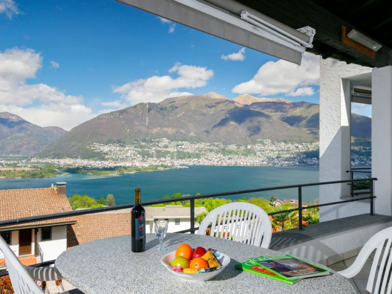 Residenza Miralago Apt. A8 | Boeken bij Flickmyhouse