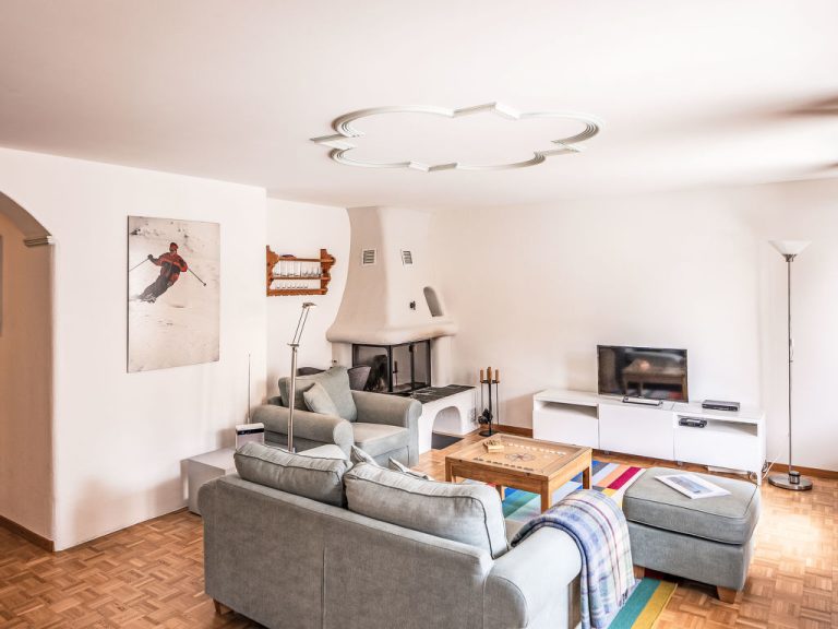 Chesa Mezzaun | Boeken bij Flickmyhouse