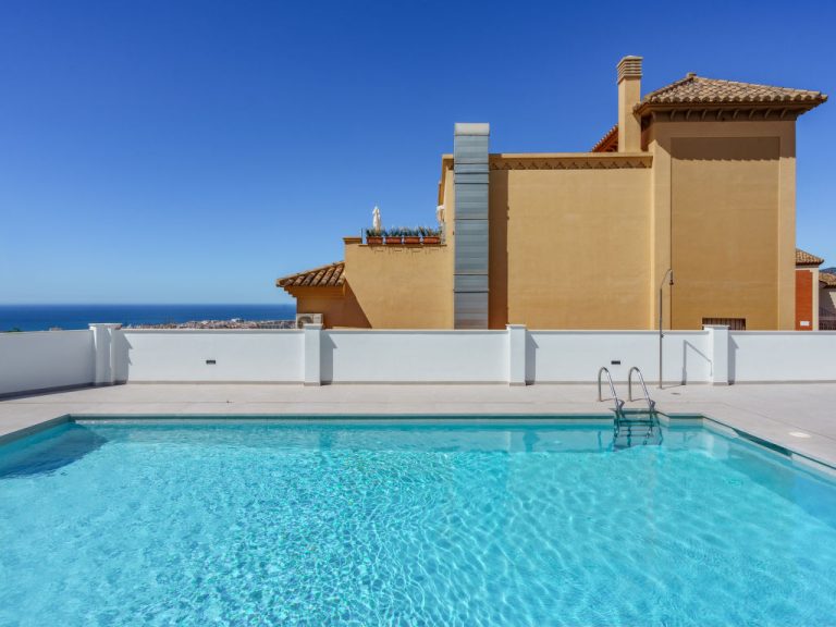 Mirador Alto | Boeken bij Flickmyhouse