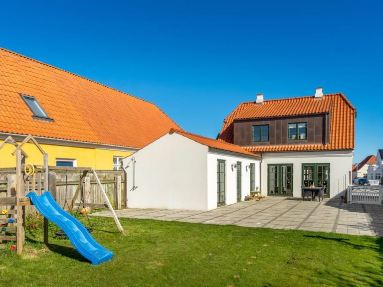 "Gerd" - 400m from the sea | Boeken bij Flickmyhouse