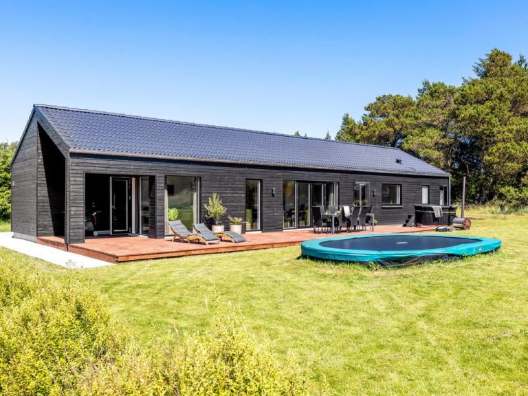 "Syni" - 450m from the sea | Boeken bij Flickmyhouse