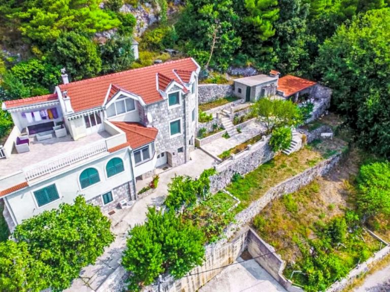 Villa Charlie | Boeken bij Flickmyhouse